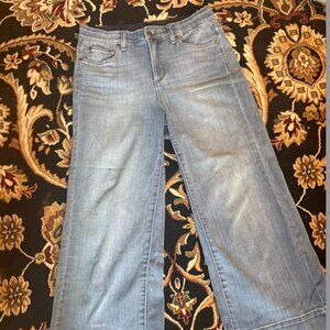 Kim Rogers light/medium wash cropped flare jeans